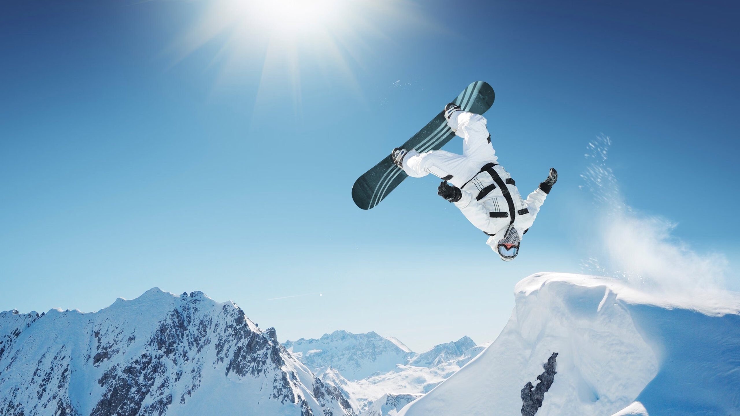 九游网-_极限飞跃：跨越自然天险的勇者之旅_，飞跃极限是什么游戏